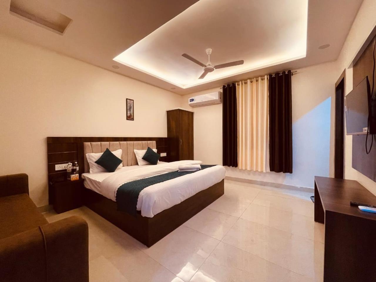The Divine Ganga - Hot Selling Property In Haridwar Exterior photo